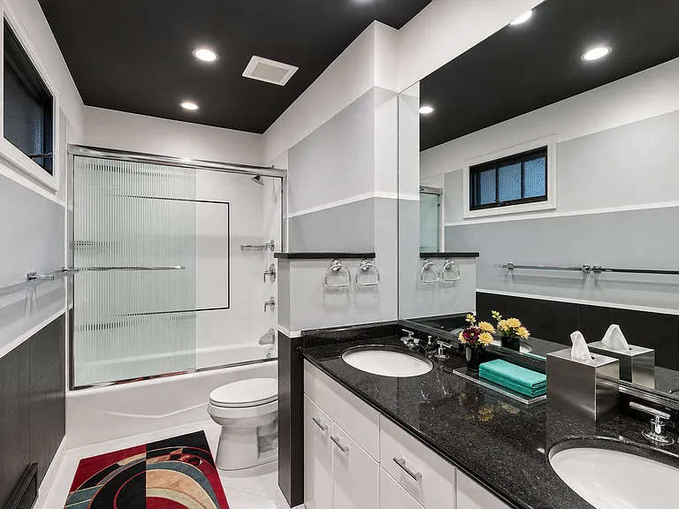 6 Lark Ave — Photo 14