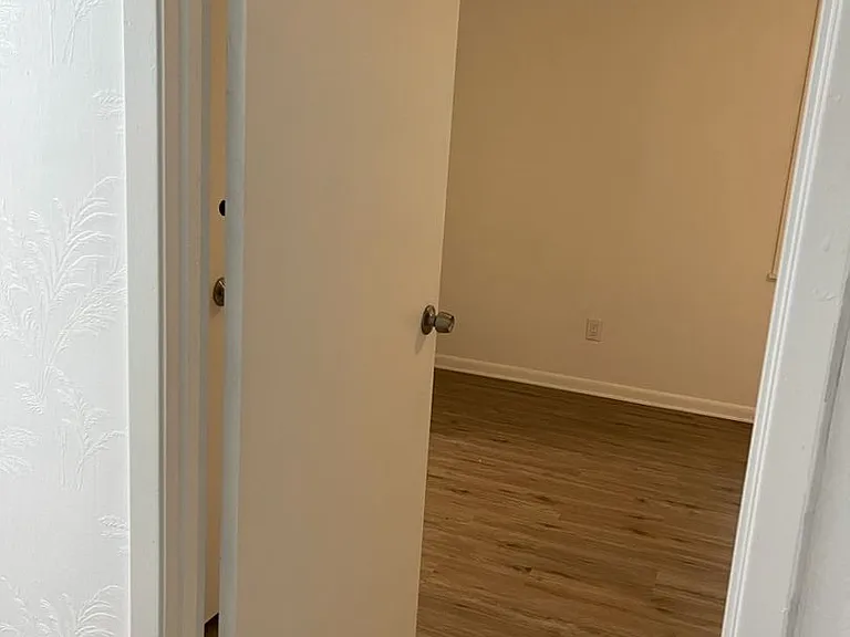 8 Ona Ln — Photo 11