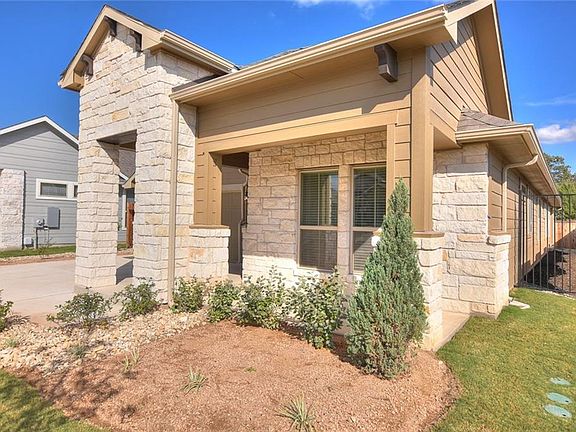 2nd image of 602 Cortona Ln