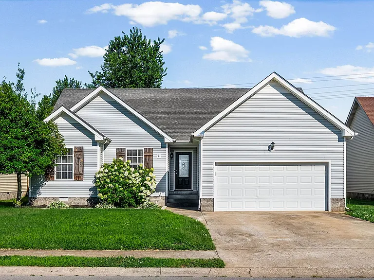 968 Cindy Jo Ct — Photo 1