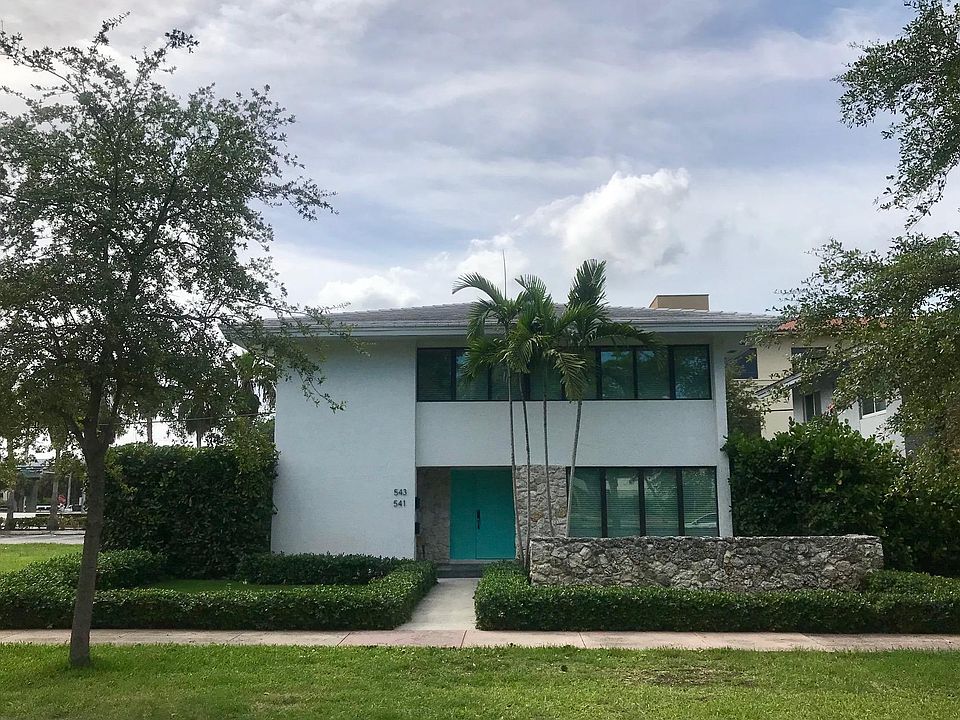 1st image of 541 Menendez Ave