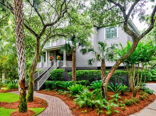 235 Fish Hawk Ln, Johns Island, SC 29455