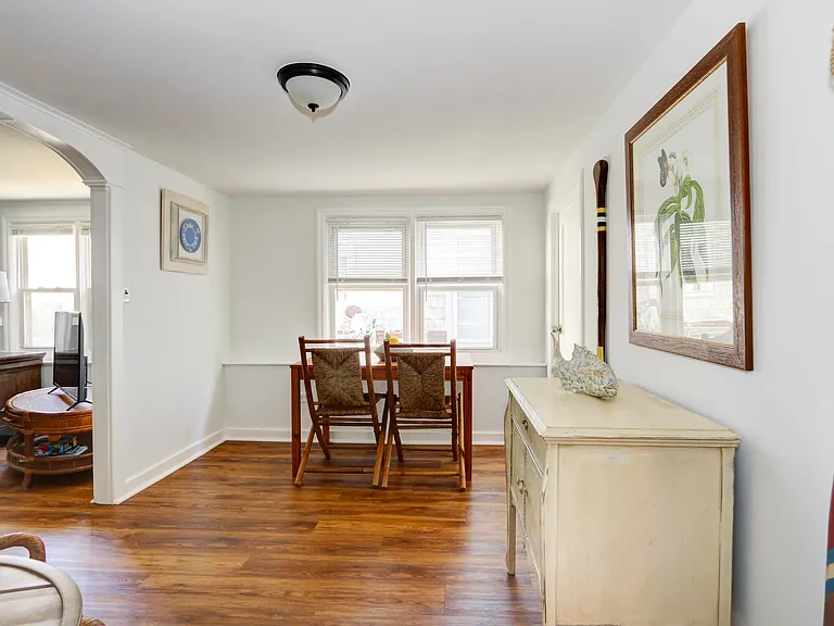10 S Troy Ave #DOWNSTAIRS — Photo 6