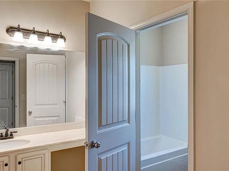 2649 Woodward Down Trl — Photo 16