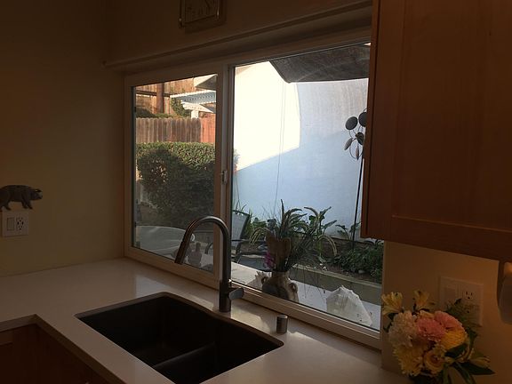4th image of 28911 Parkheath Dr