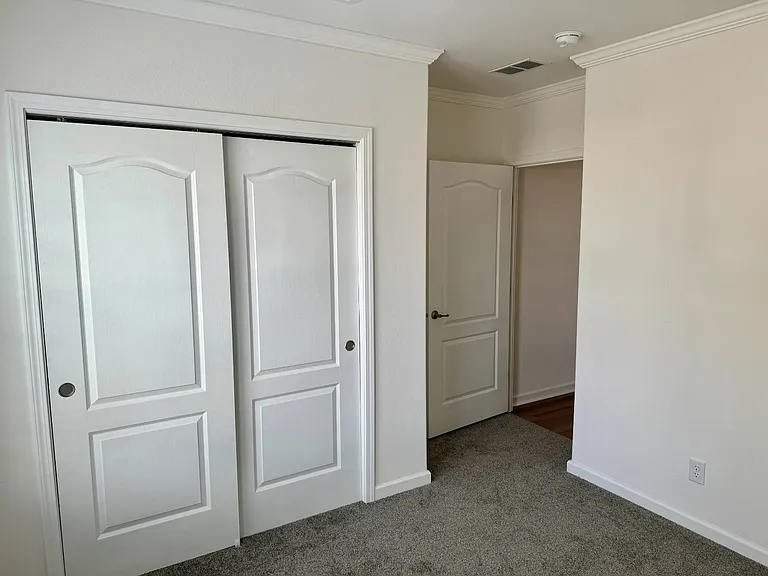 1283 Jamestown Dr — Photo 28