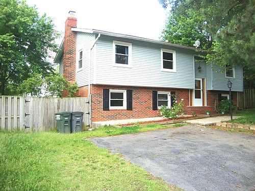 1st image of 6518 Delia Dr