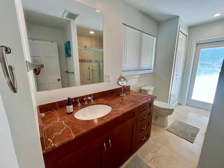 115 Dolphin Rd — Photo 14