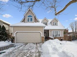 39 Celia Cres, Guelph, ON N1G 4R4