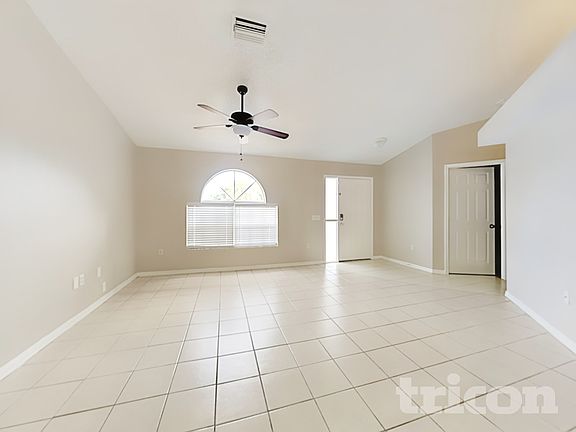 2nd image of 10499 Little St
