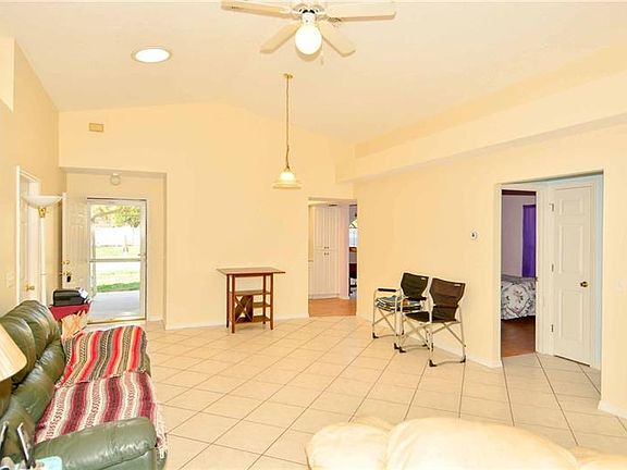 4th image of 2912 Wilder Park Dr