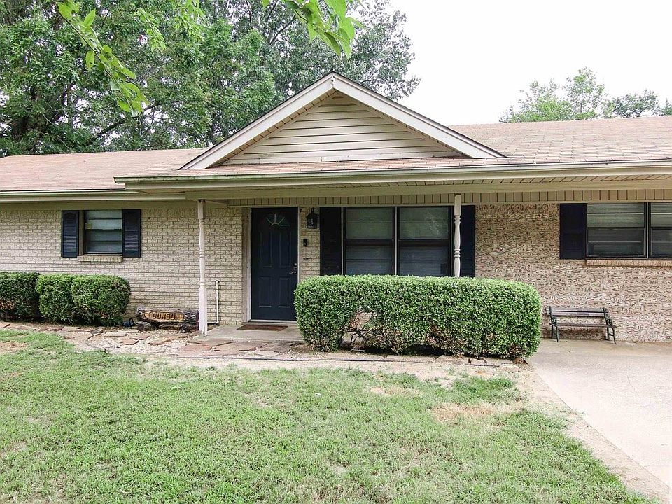 1st image of 831 County Road 4008