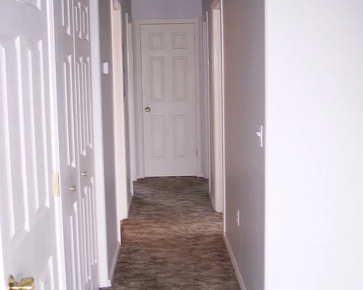 1740 White Ave — Photo 5