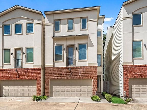 2nd image of 1209 Cedarpost Tree Springs Pl