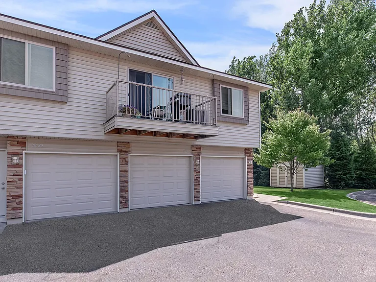 Arcade Estates West — Photo 11