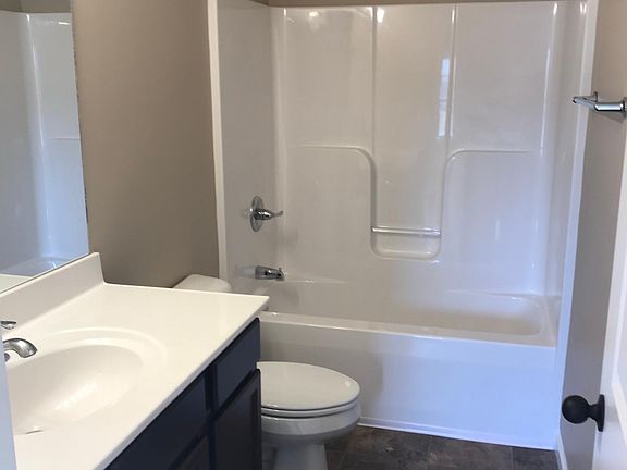 2nd image of 124 Marine Way