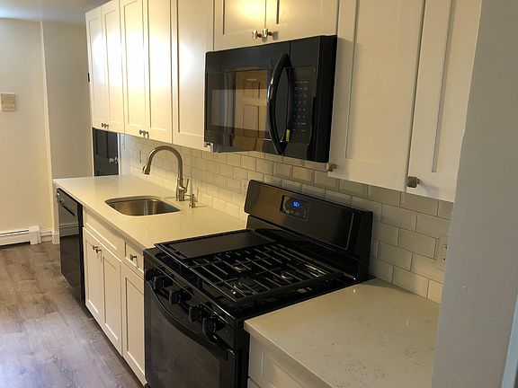 2nd image of 42 Waldo Ave #1
