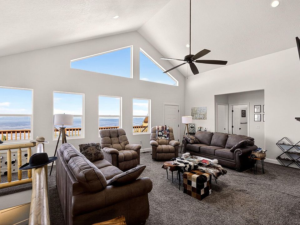 1st image of 1145 E High Mountain View Cir