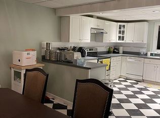 168 Roxbury Rd, Niantic, CT 06357