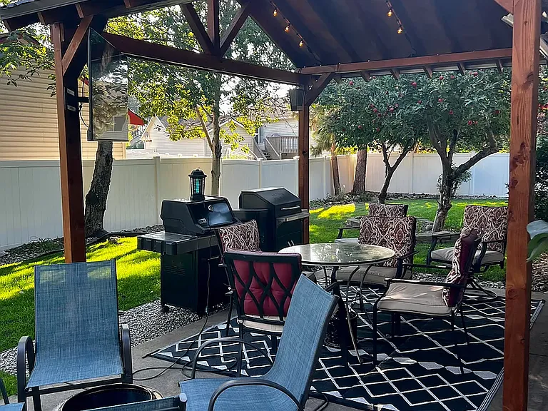 1268 W Bentwood Loop — Photo 33