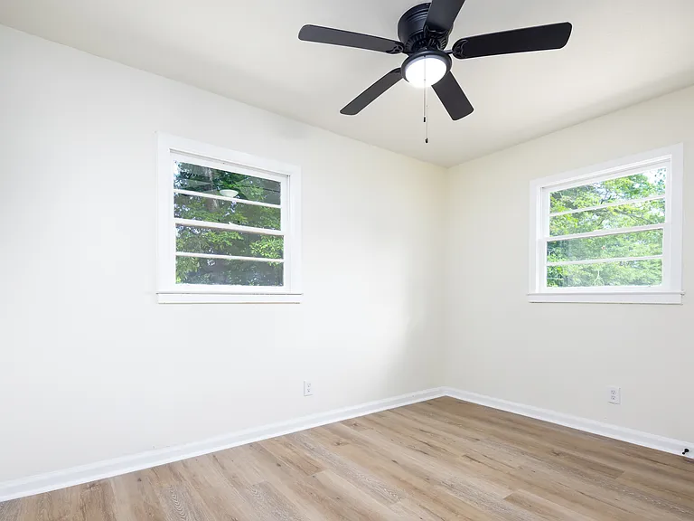 2917 Doyle Ave — Photo 12