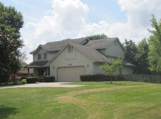 1116 14th Ave SE, Altoona, IA 50009