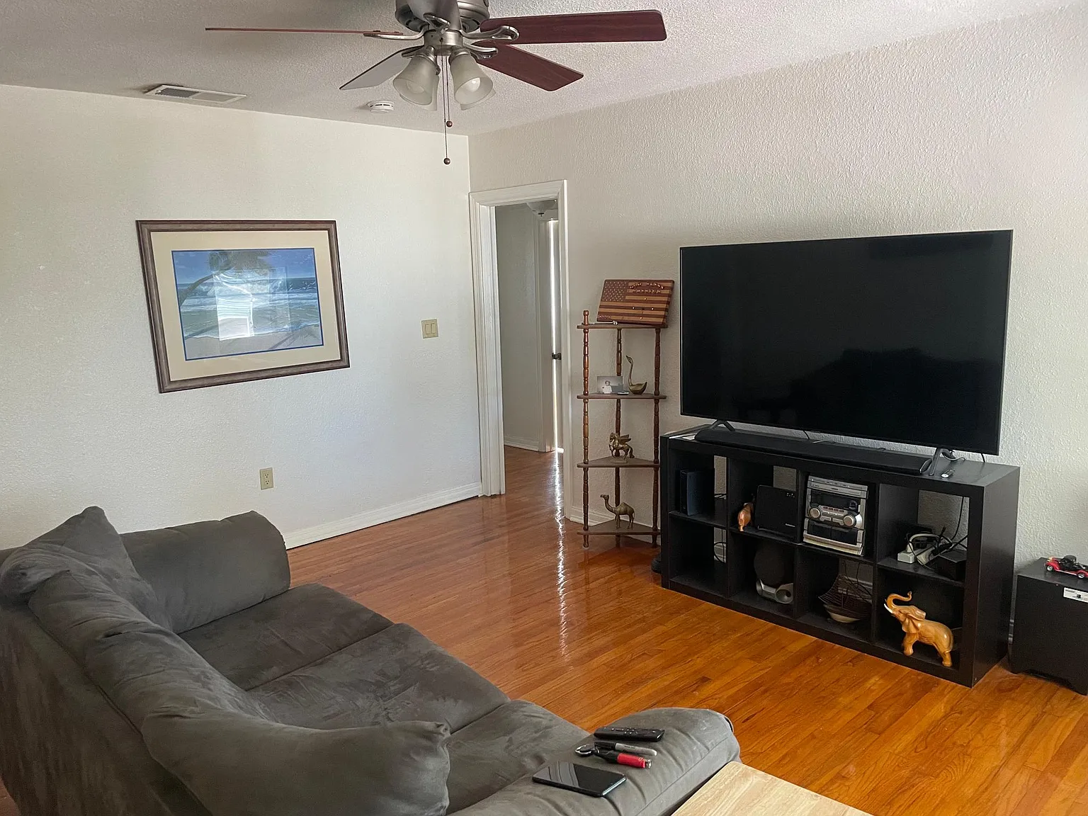 1407 Sunset Dr — Photo 3