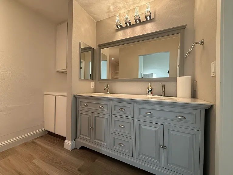 328 Flaming Oak Dr — Photo 10