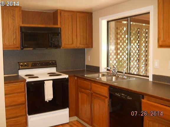 2nd image of 8101 NE 92nd Cir