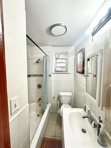 340 N 2nd St #2 — Photo 3