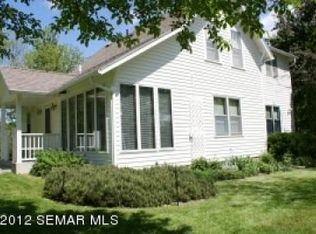 2876 Middle Fork Dr NW, Oronoco, MN 55960