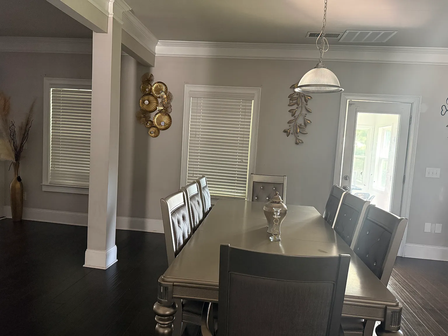 1 bed, 310 sqft, $1,200 — Photo 3