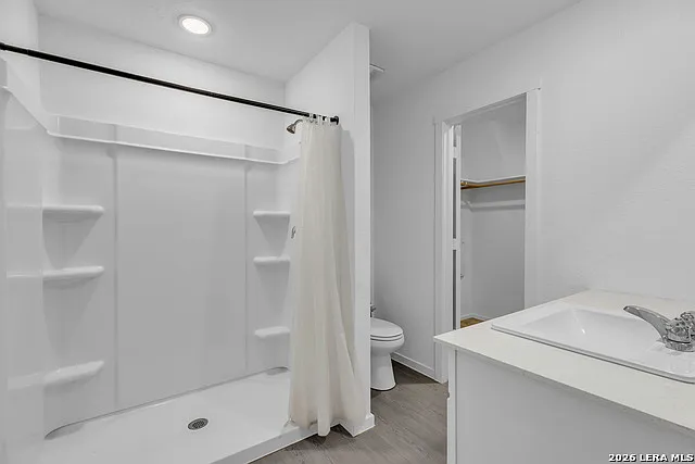 430 Sarah Way — Photo 9