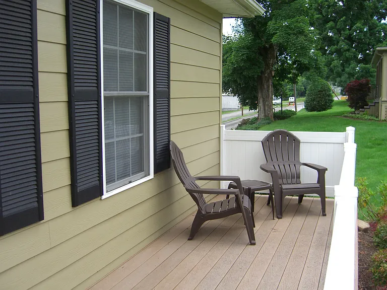 115 Old Buena Vista Rd — Photo 2