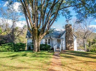 18 Kensington Dr, Asheville, NC 28805