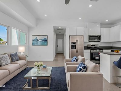 567 W Sunview Ave, Palm Springs, CA, 92262