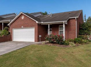 931 Webster Groves Ln, Knoxville, TN 37909