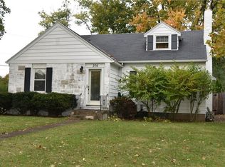 256 Pemberton Rd, Rochester, NY 14622