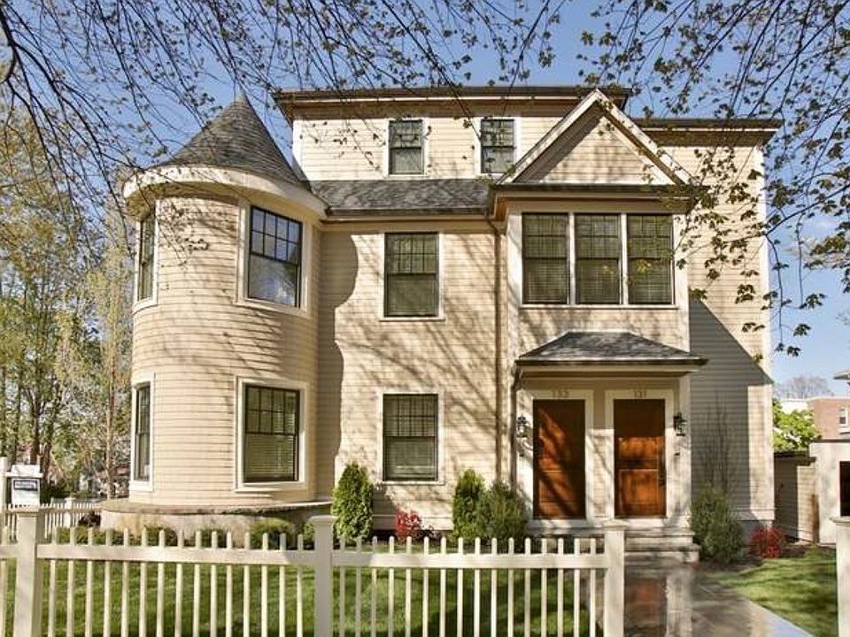 1st image of 131 Winchester St #131