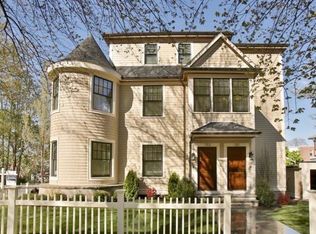 131 Winchester St #131, Brookline, MA 02446