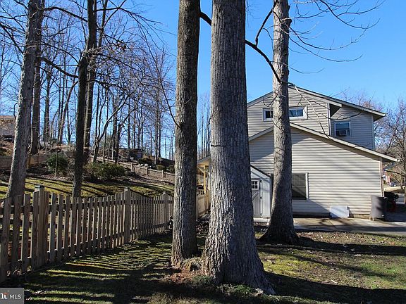 4th image of 13002 Colby Dr