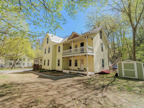 27 Horton Place, Brattleboro, VT 05301