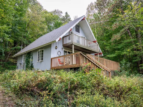 W8661 Suldal Rd, Mauston, WI 53948