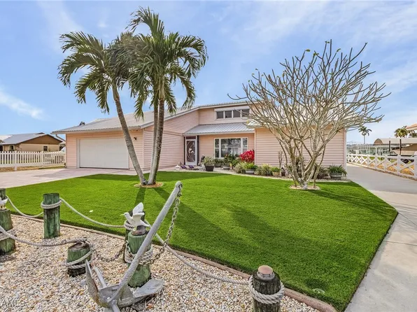 2197 Isle Of Pines Ave, Fort Myers, FL 33905