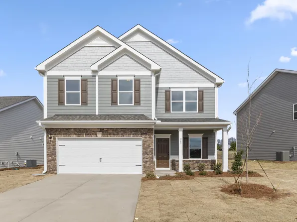 269 Ambassador Dr, Clayton, NC 27520