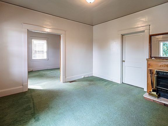 4th image of 147 Highland Ave