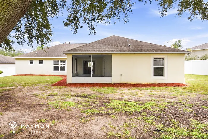 3 bed, 2.0 bath, 2156 sqft, $2,275 — Photo 3