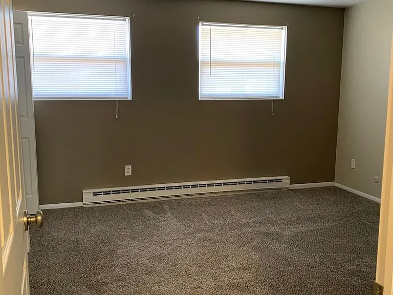 Country Townhomes — Photo 6