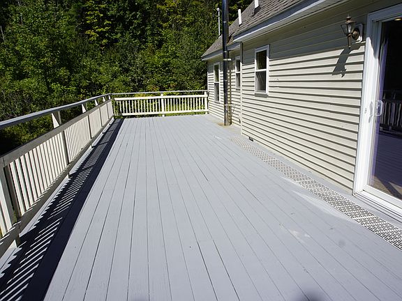 60' Deck