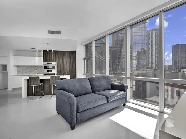 851 NE 1ST Avenue #1002, Miami, FL 33132